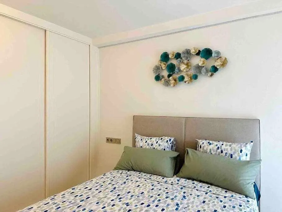 アパート Pepes Suite 3 Habitaciones & Parking トレモリノス